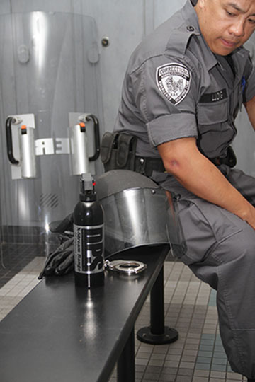 Professional corrections training with DPS Magnum unit